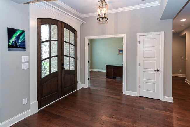 Photo - 71 Natures Ridge Way SE