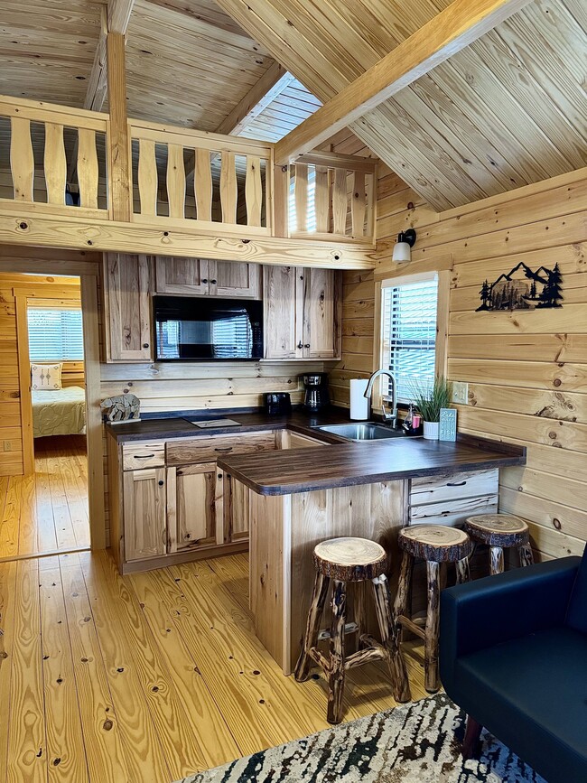 Photo - 125 Coyote Rd