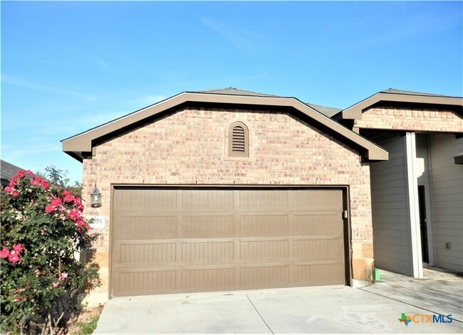 Photo - 1095 Carolyn Cove Townhome