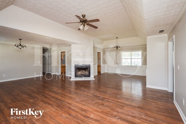 Photo - 145 Vinny's Way