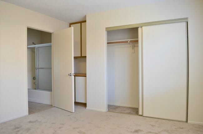 Photo - Desert Villas Apartments