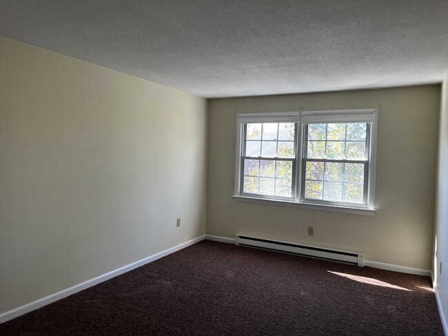 Photo - 39 Dinan Dr Unit 19