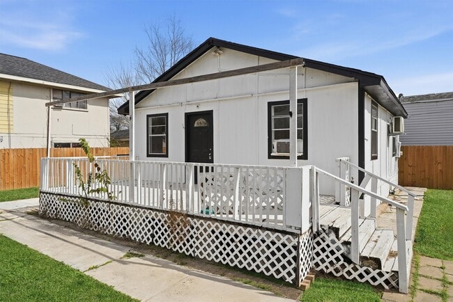 Photo - 3531 Cedar Hill Ln