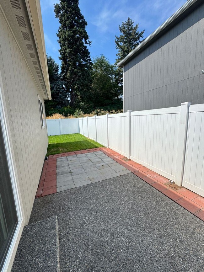 706 N 29th Ave