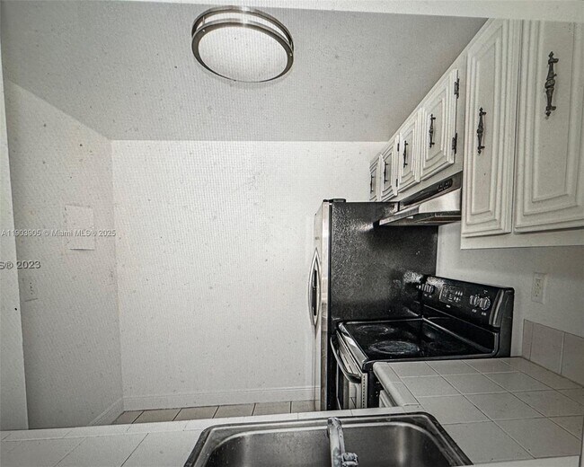 Photo - 496 NW 165th St Unit D-614