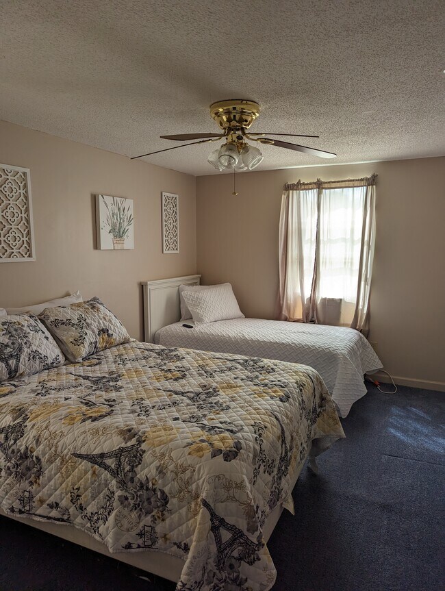 Bedroom 2 - 208 Henderson Dr