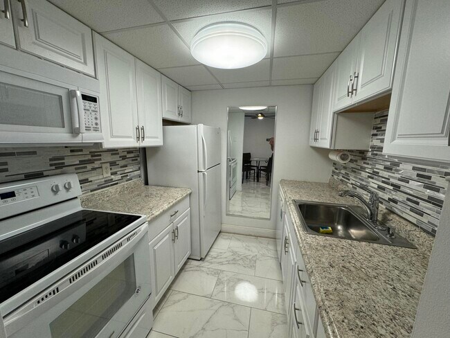 Photo - 1131 SE 4th St Unit 206