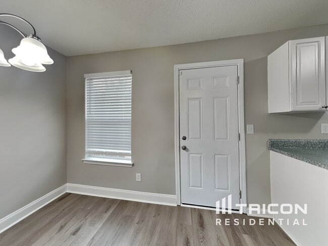 Photo - 2620 Thunder Basin Way