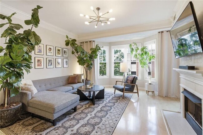 Building Photo - 850 Piedmont Ave NE Unit 2409