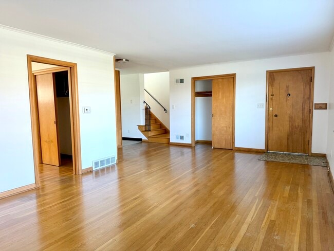 Photo - 1783 Ardleigh Rd Unit 1787