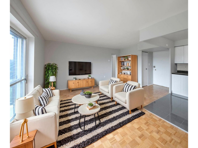 Photo - 5-30 Glenn Wood Place