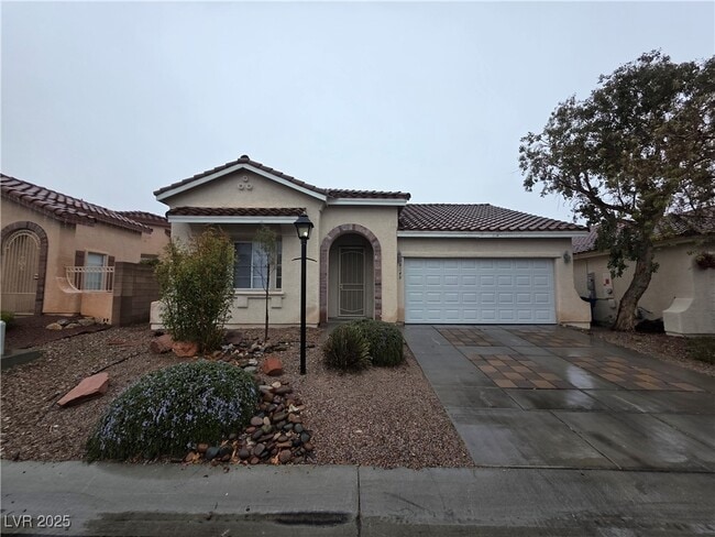 Building Photo - 8240 Aurora Peak Ave