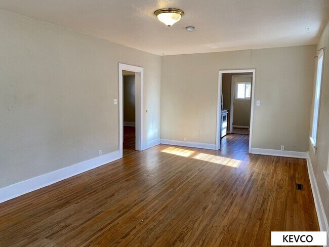 Photo - 906 Mathews St Unit 906 Mathews St