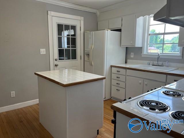Photo - 2108 English Dr SW