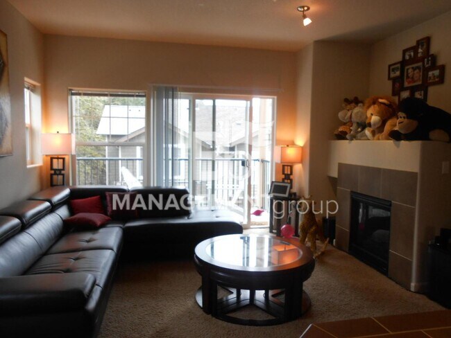 Photo - Beautiful Townhome Located In NW Portland's Timberland Community