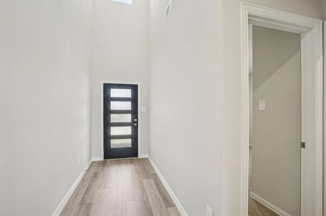 Photo - 504 Midnight Oak Dr