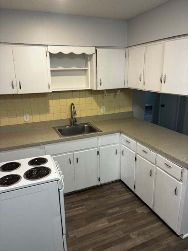 Photo - 1160 Comanche St