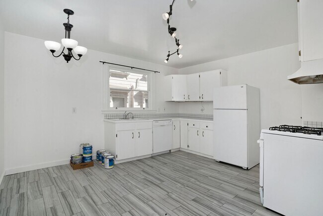 Photo - 1529 Union St Unit 1529 Union St #B - LU