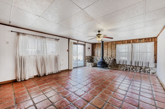 Photo - 187 River Oaks Dr