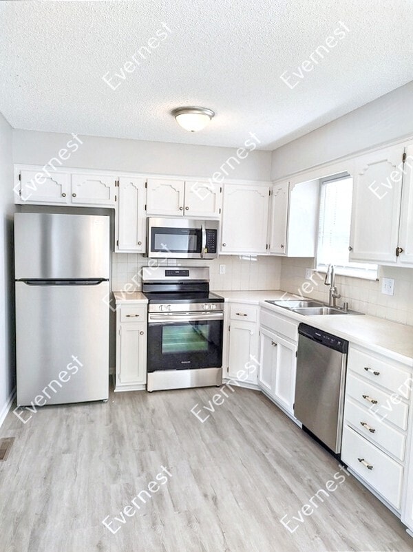 Photo - 1801 SE 3rd St