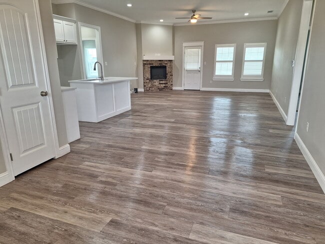 Photo - 149 Spring Park Way