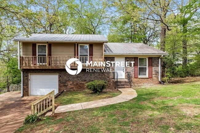 Building Photo - 3 Bedroom Pet-Friendly Home in Birmingham,...