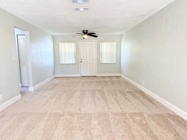Photo - Adorable 2 Bedroom Port Orange Home!