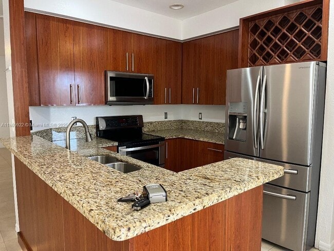 Building Photo - 7109 SW 166th Pl Rental