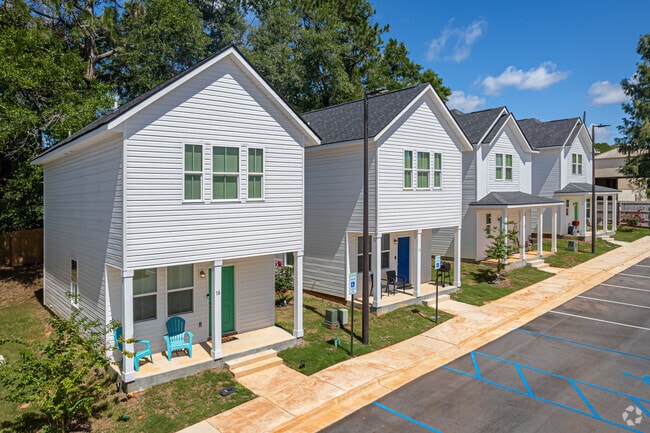 Photo - Jaguar Cottages