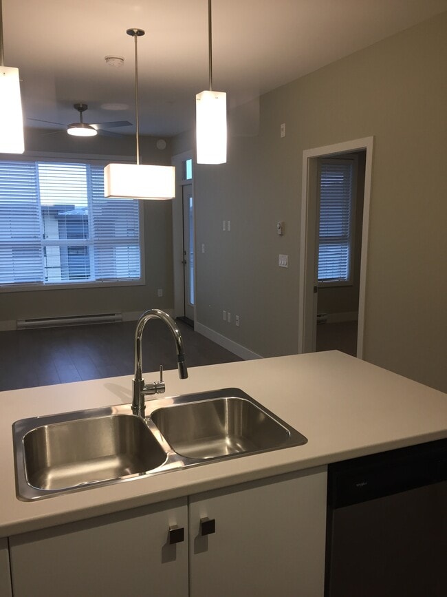 Photo - 1958-1958 N Parallel Rd