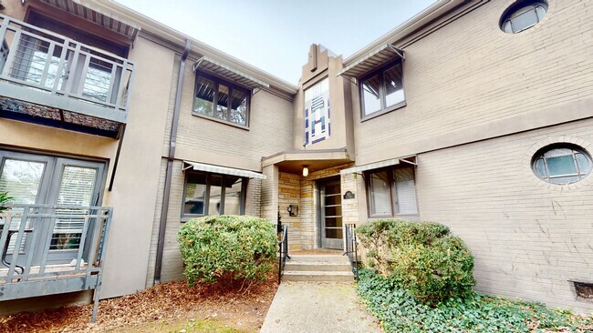 Building Photo - 2434 Vail Avenue #A11 Unit A11 Rental