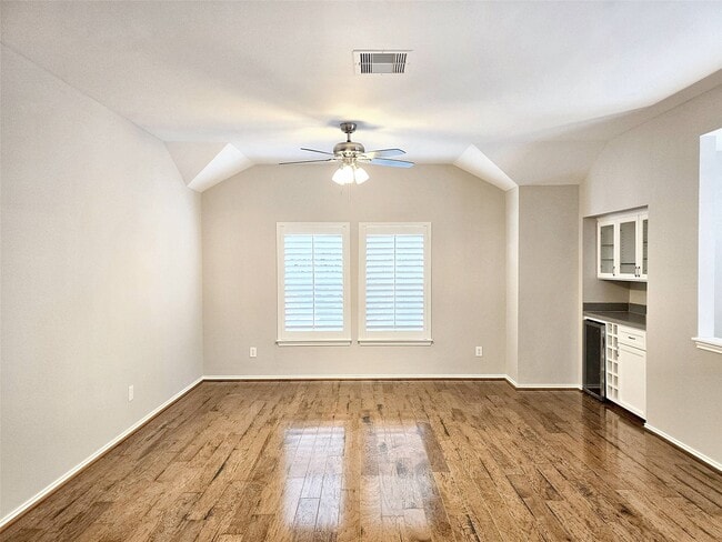 Photo - 2211 Runnels St