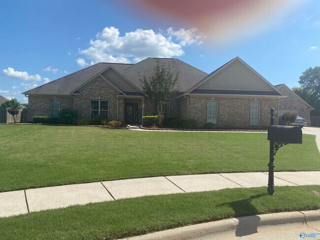 Photo - 140 Genesis Dr House