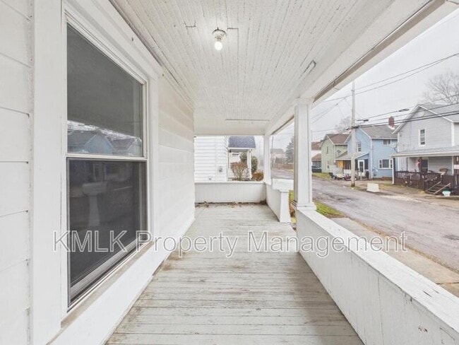 Photo - 36 23rd St SW