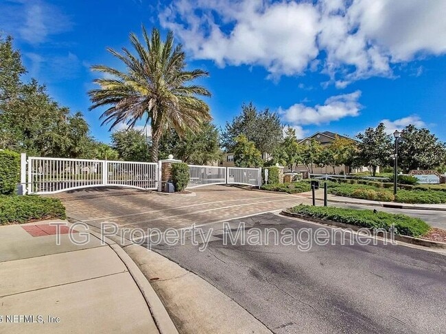 Photo - 12301 Kernan Forest Blvd