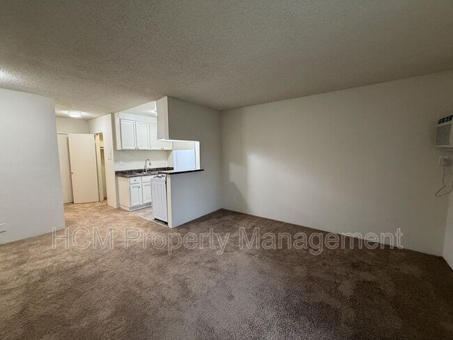 Photo - 11450 Calvert St