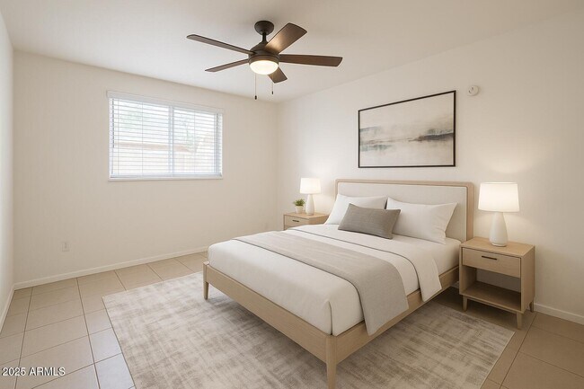 Photo - 5107 E Oak St Unit 3