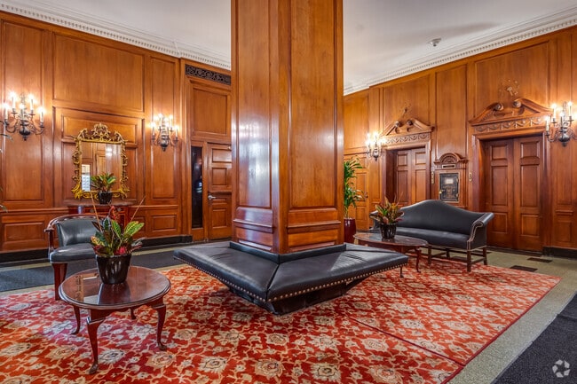 Photo - Cudahy Tower Apartments