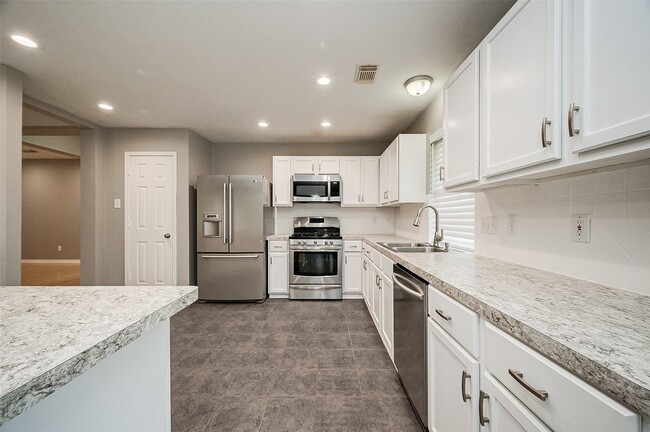 Photo - 2802 Burgess Hill Ct