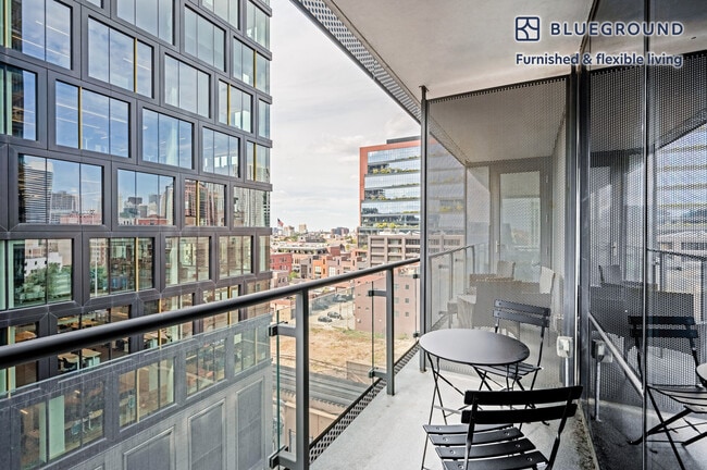 Photo - 730 W Couch Pl Unidad FL8-ID779