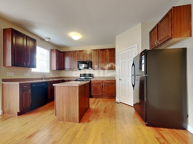 Photo - 4455 Hackberry Ct