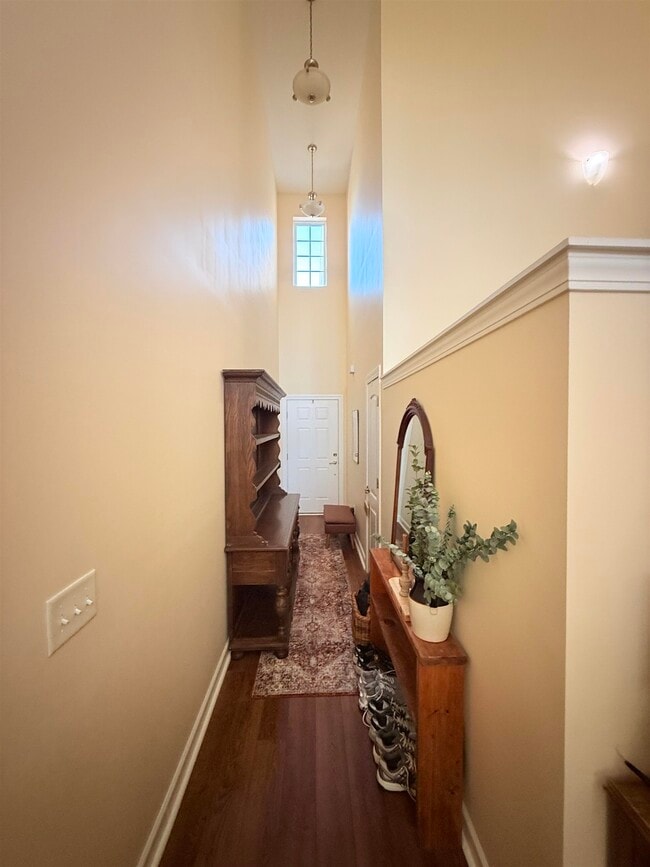 Photo - 1124 Fairway Ln