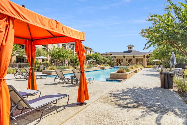 Resort Style Pool
