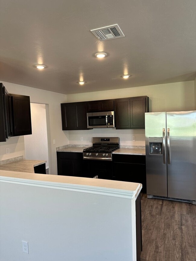 Photo - *NOW PRELEASING!* NEW Three Bedroom | Two Bath Home in Shadow Valley