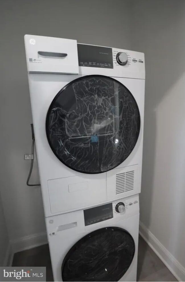 Photo - 1908 W Diamond St Unit 3