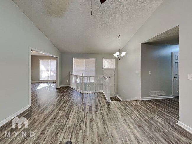 Photo - 3640 Willow Tree Cir