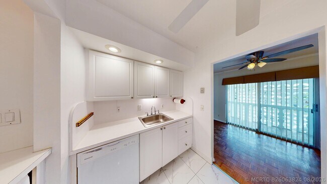 Photo - 4201 S Ocean Blvd Unit I3