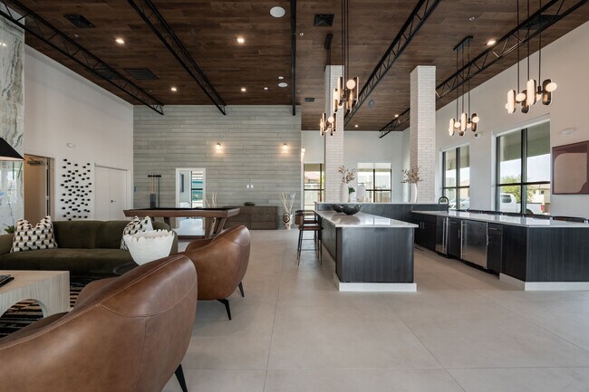 Photo - Allaso Olivine