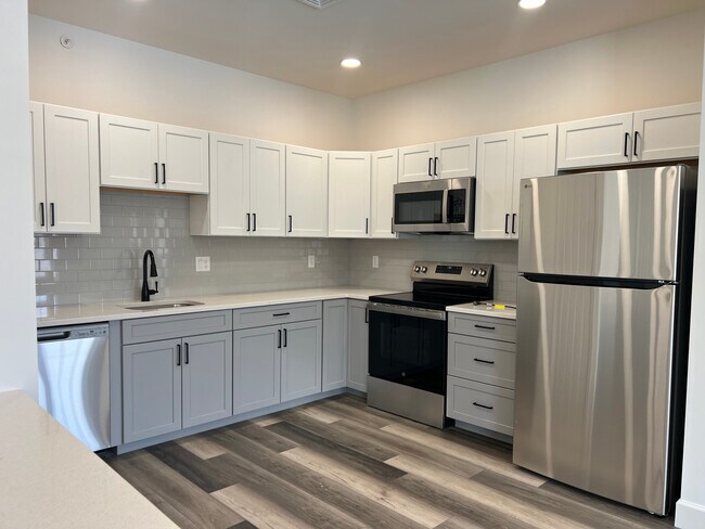 Kitchen - 24 S Elm St