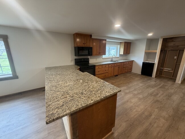 Photo - 990 Buck Heights Rd